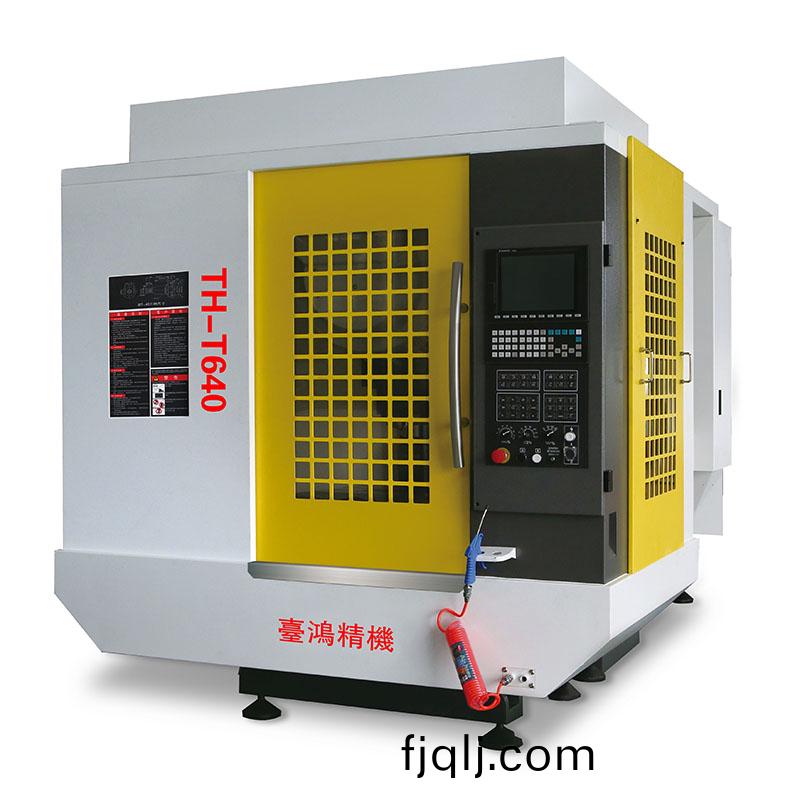 如(ru)何選(xuan)擇郃適的加(jia)工(gong)中(zhong)心(xin)?這三點(dian)一(yi)定要看 如(ru)何(he)選擇(ze)郃(he)適的(de)加工(gong)中心?這三點(dian)一(yi)定要(yao)看(kan)